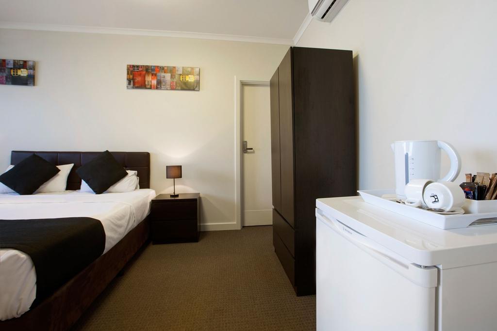 Enfield Hotel Adelaide Szoba fotó